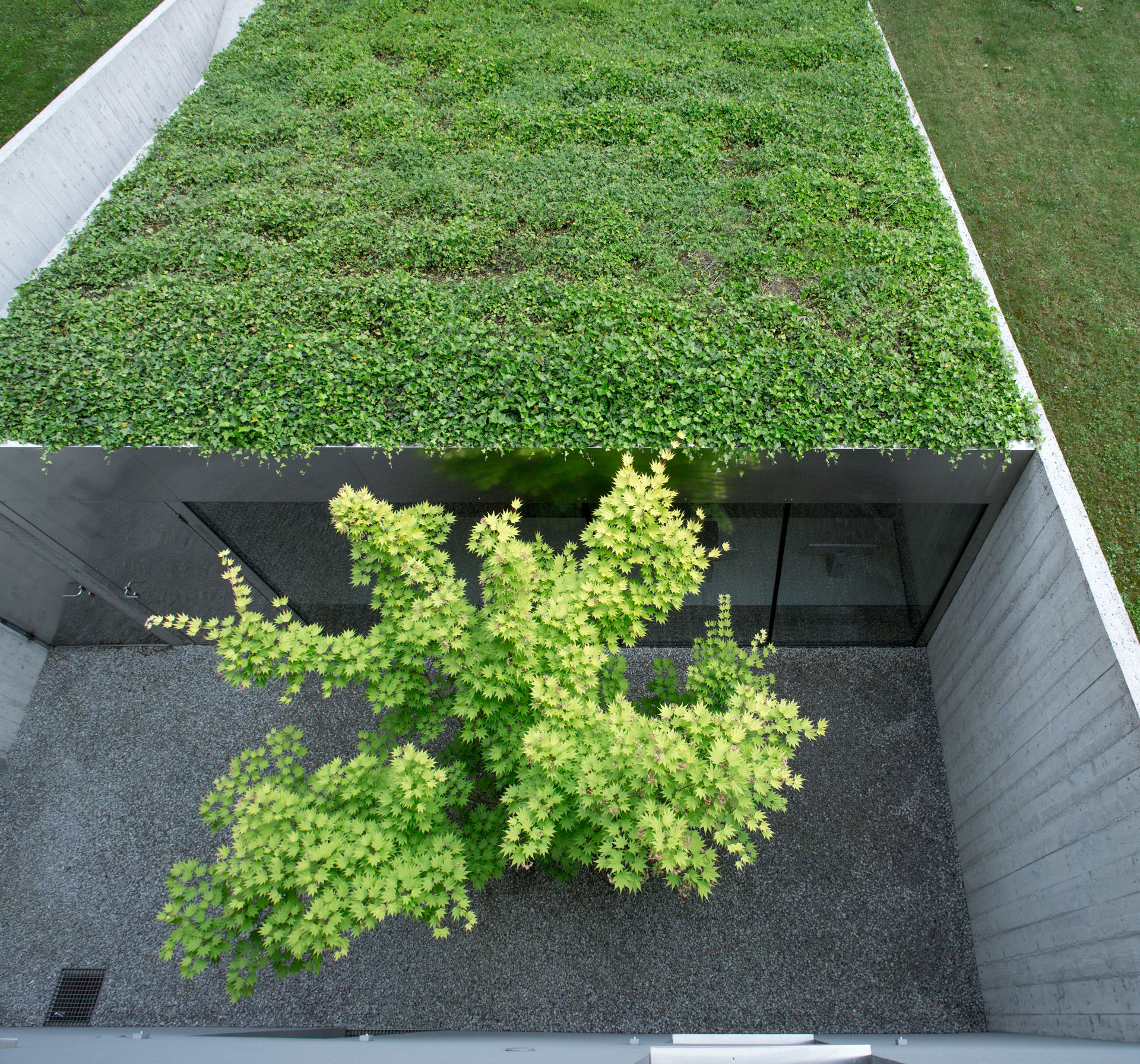 Studio-Miklavc-Building-5
